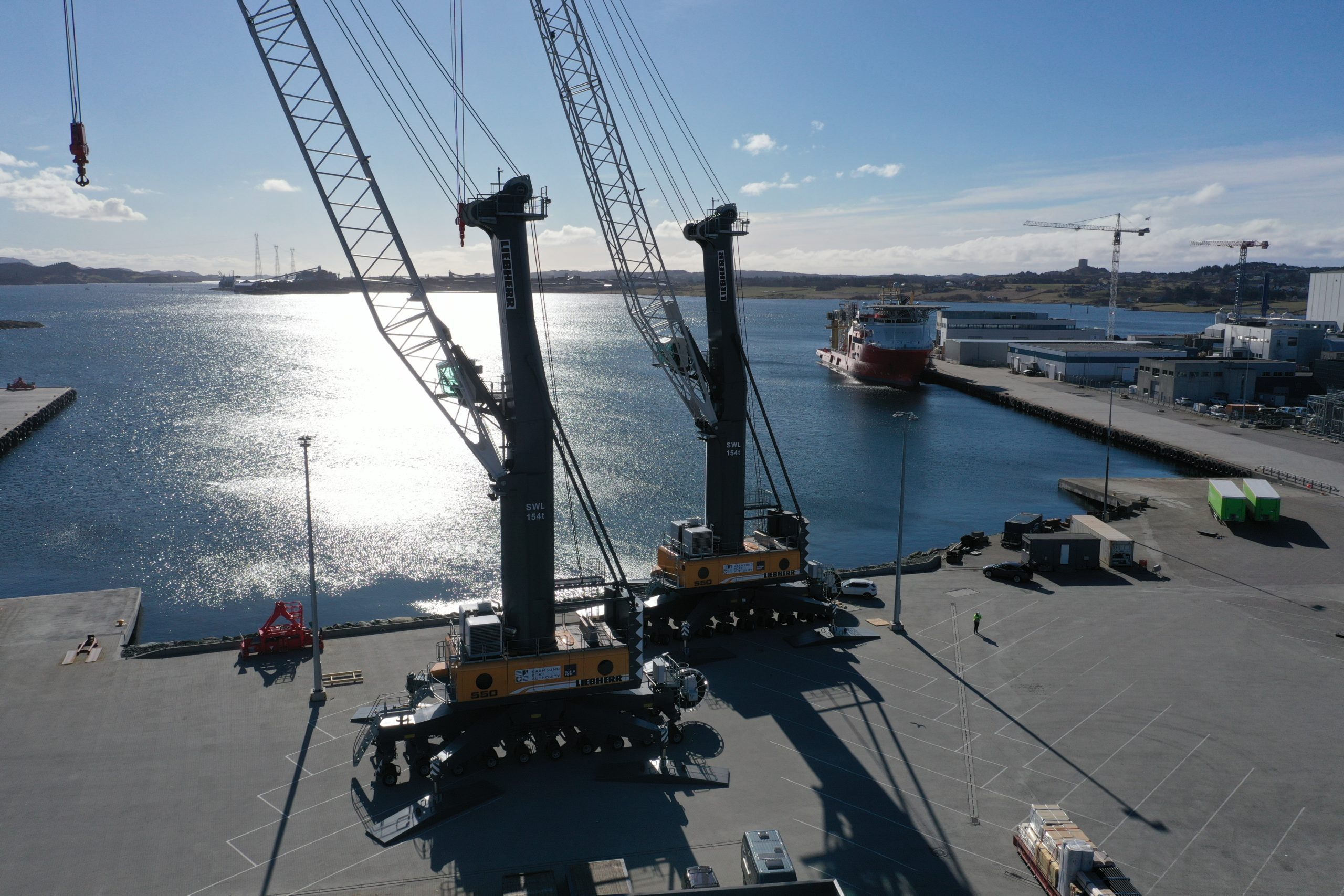 Havnekran nummer to på plass